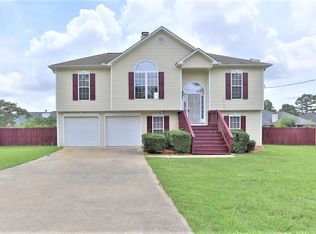 8 Alexander Loop, Phenix City, AL 36869