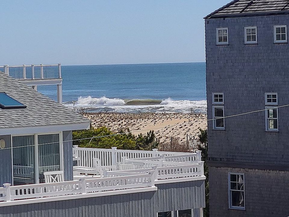 2nd image of 1037 Long Beach Blvd #A