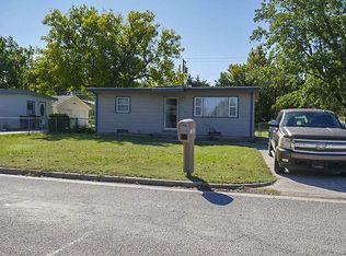 1701 E Ventnor St, Wichita, KS 67219