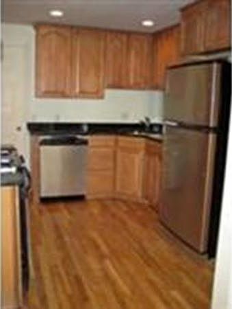 1st image of 133 1/2 North St APT 1
