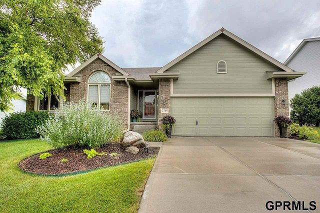 1st image of 2715 Leigh Ln