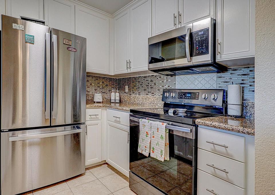 1st image of 1423 Graves Ave Unit 232