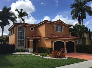 15720 SW 92nd Ter, Miami, FL 33196