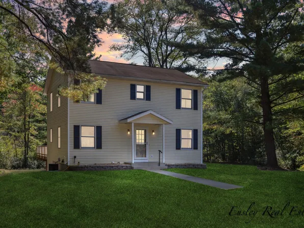 1000 Sherwin St NE, Cedar Springs, MI 49319