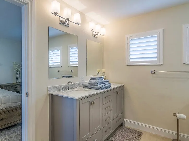 169 Johnnycake Dr — Photo 9