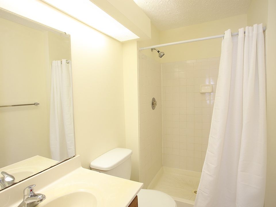 1st image of 408 Fleece Flower Dr