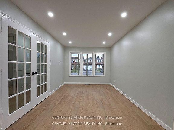 5th image of 76 Carisbrooke Sq