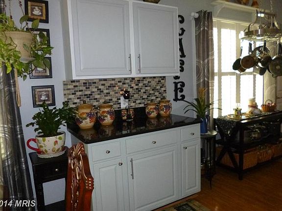4th image of 11110 Donita Ct