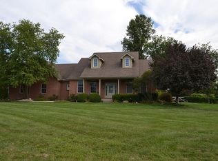 2224 Point View Ct, Lebanon, OH 45036