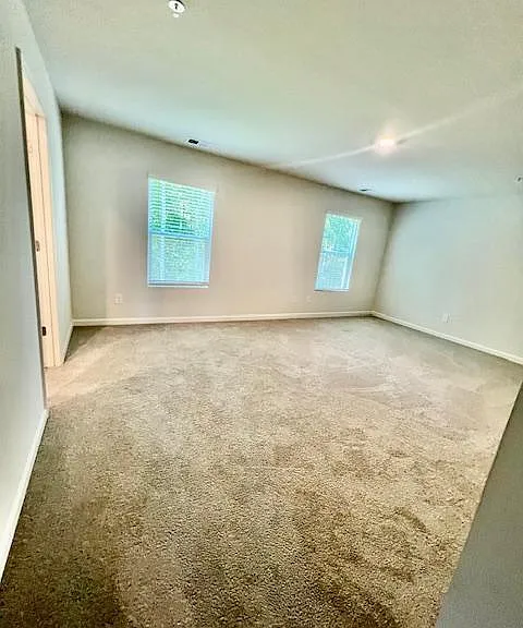 2728 Piper Dr S — Photo 29