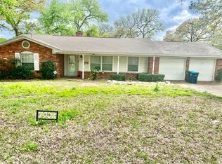 7224 Normandy Rd, Fort Worth, TX 76112