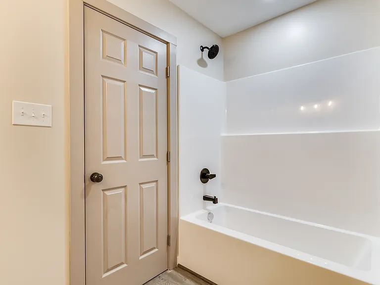 437 N Grove St #439 — Photo 14