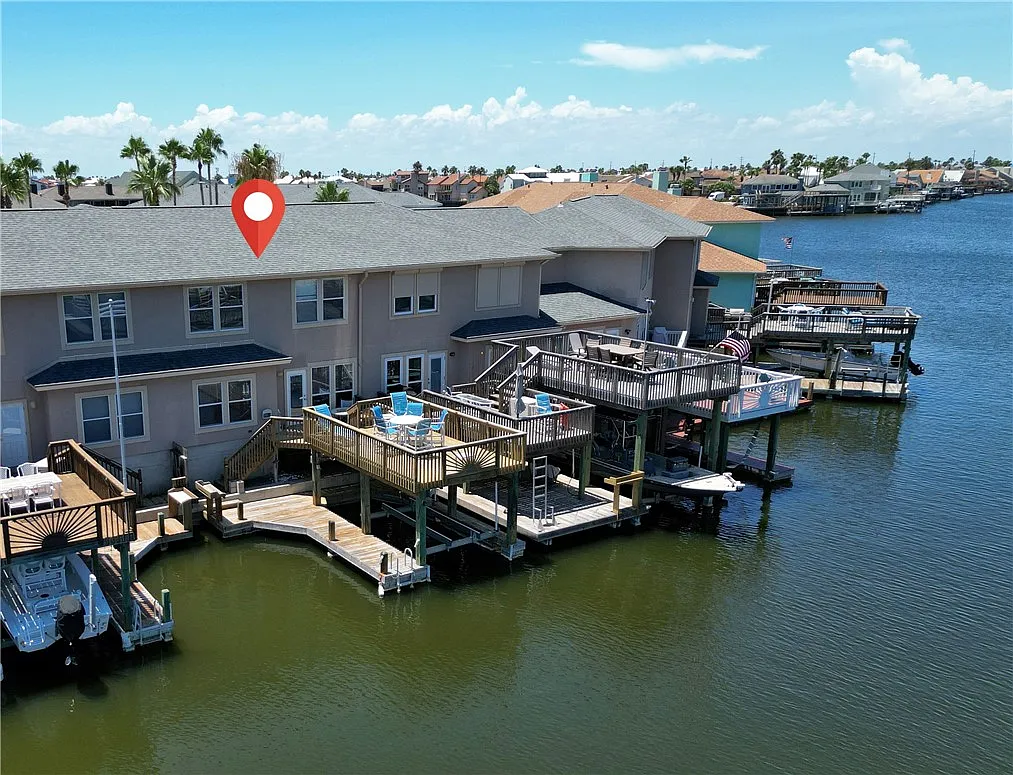 Building Photo - 15406 Gun Cay Ct #804