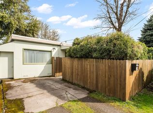 4215 SE Knight St, Portland, OR 97206