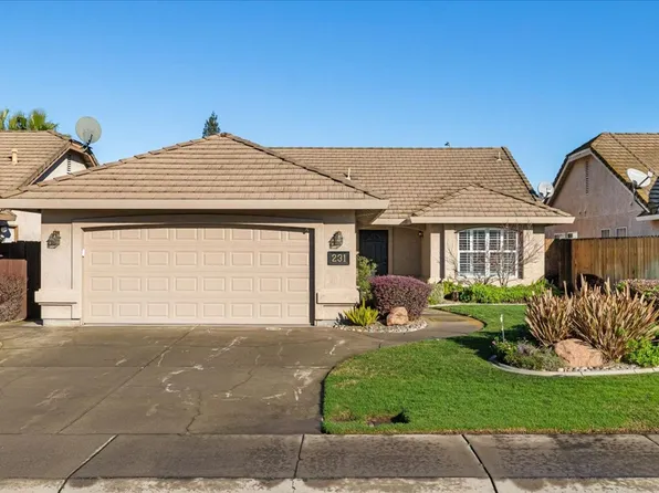 231 Dunsmuir Dr, Lodi, CA 95240