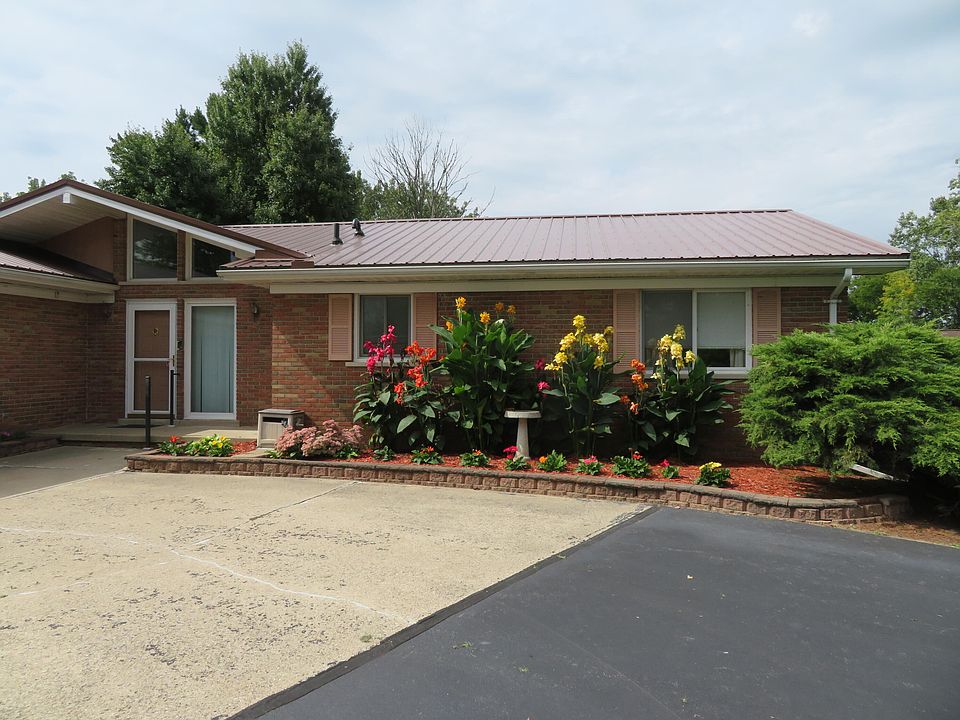1st image of 12191 Dennison Rd