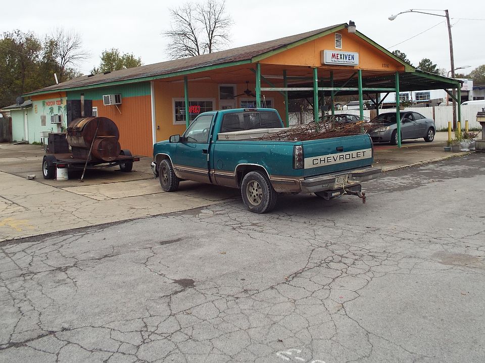 1st image of 1706 Bradyville Pike