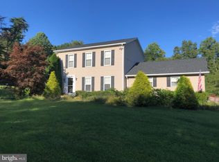 1718 Potato Valley Rd, Harrisburg, PA 17112