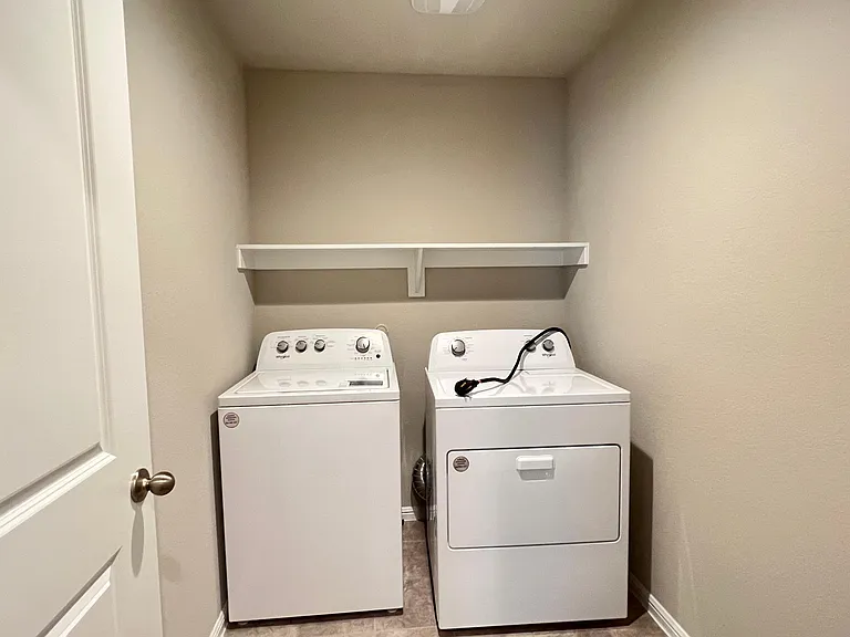 1416 Dillard Creek Dr — Photo 22