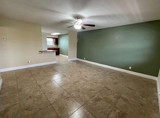 801 Hummingbird Way APT 204, North Palm Beach, FL 33408