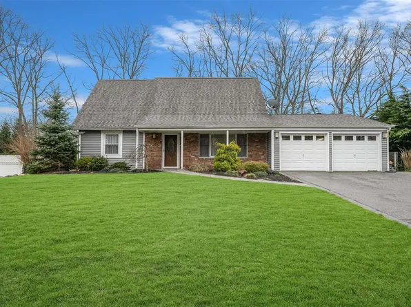 6 Beaverdale Lane, Stony Brook, NY 11790