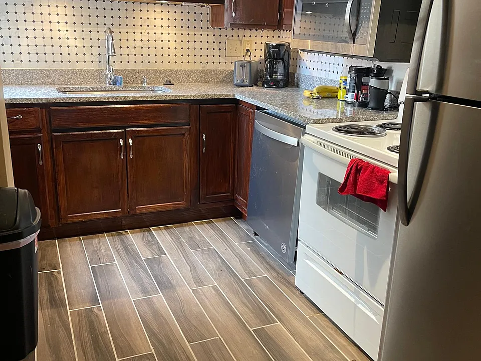 738 Brookline Blvd #7