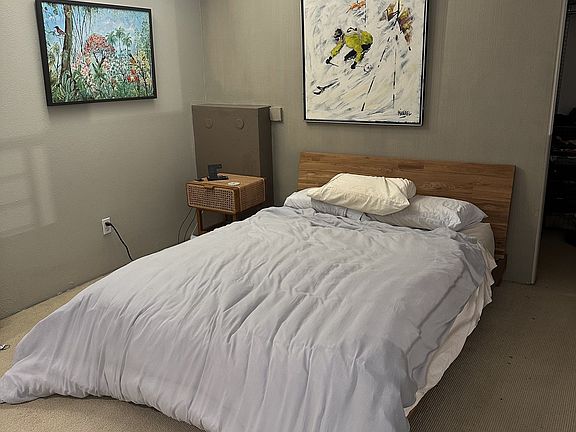 5th image of 18 Lansing St APT 304