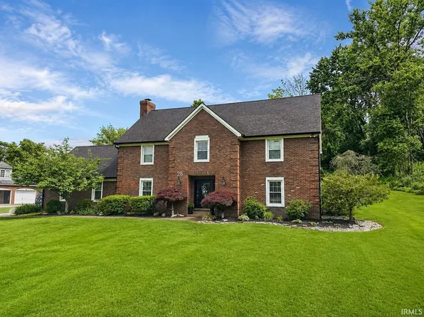 28 Oak Meadow Rd, Evansville, IN 47725