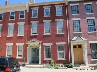 1124 Locust St #3, Dubuque, IA 52001