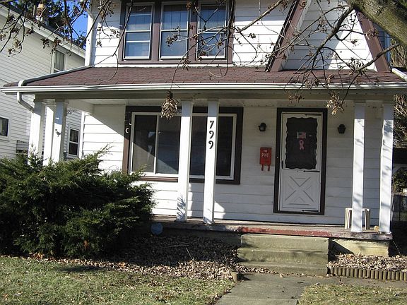 3rd image of 799 S Richardson Ave