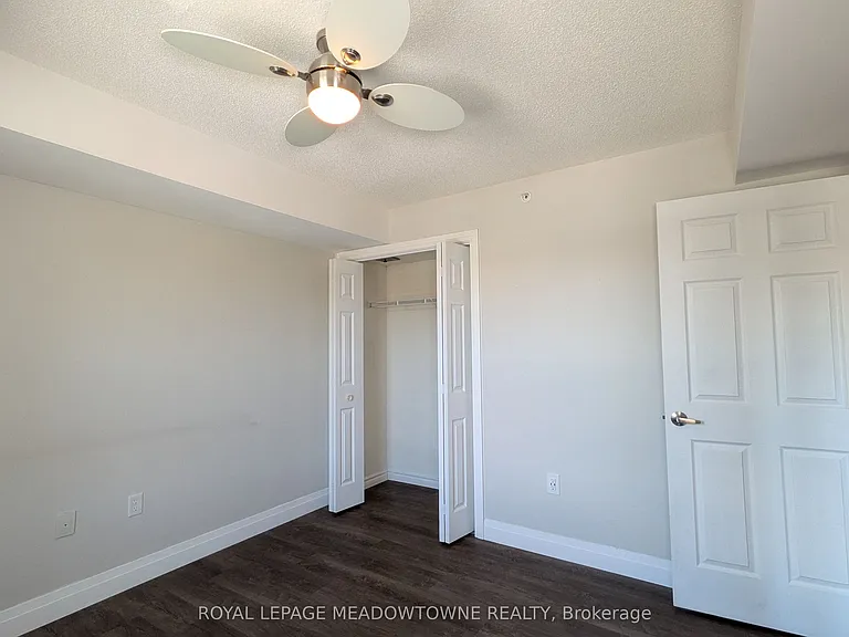 1350 Main St E #404 — Photo 16