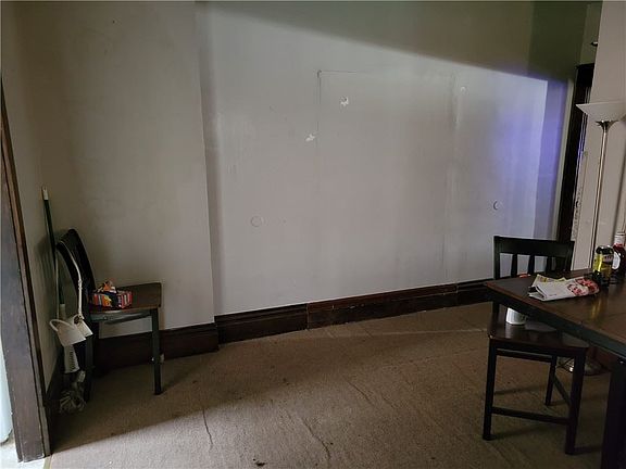 2nd image of 401/403 Cypress Ave