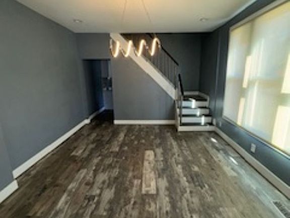 3rd image of 708 Bayard Park Dr #&-710