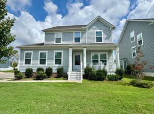 743 Arbuckle St, Chesapeake, VA 23323