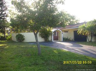 2546 NW 86th Ave, Coral Springs, FL 33065