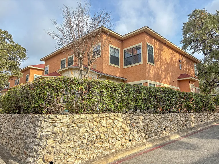 6160 Eckhert Rd #607 — Photo 9