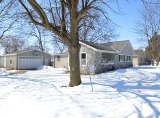24835 Adams St, Kansasville, WI 53139