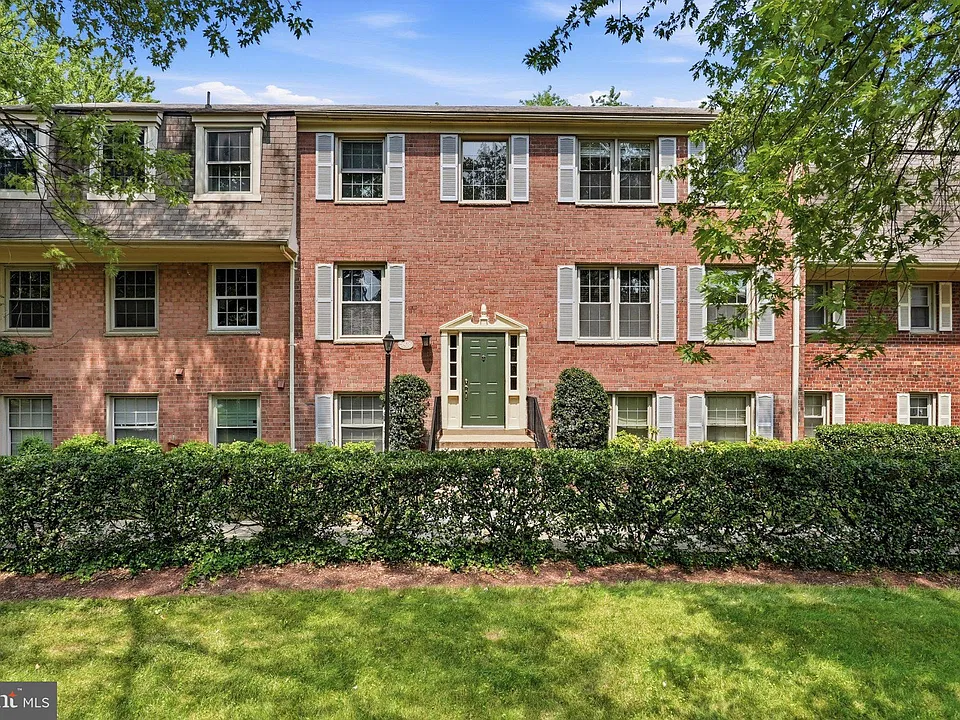 5976 Westchester Park Dr #5976-T-1