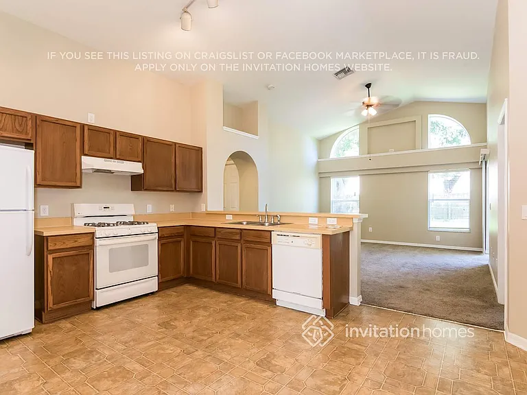 6805 Waterton Dr — Photo 8