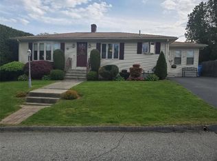 110 Hyde St, Cranston, RI 02920