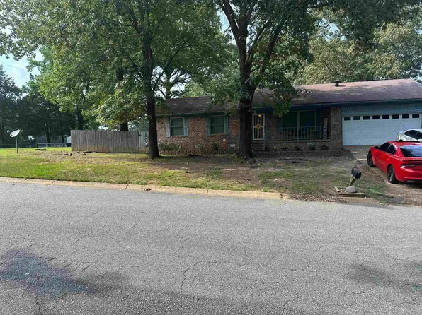 9914 Woodland Dr, Mabelvale, AR 72103