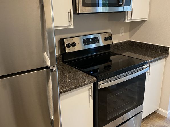 131-7512 NE Bothell Way
