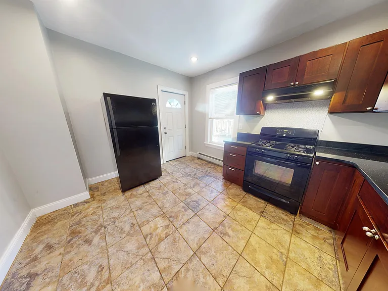 44 Fenton St #2 — Photo 5