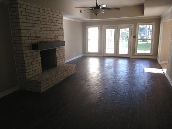 3rd image of 4912 Blue Water Ln