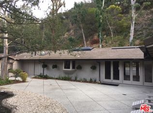 1810 Melhill Way, Los Angeles, CA 90049