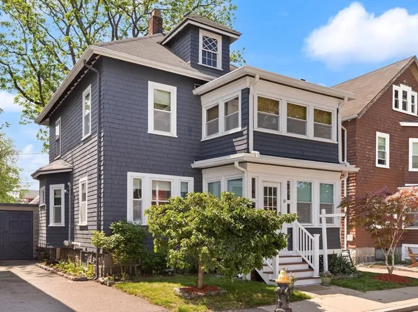 10 Odonnell Ter, Dorchester, MA 02122