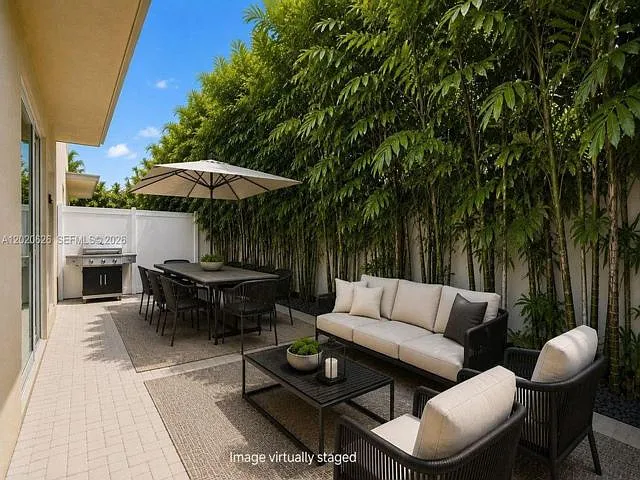 7701 SW 95th Ter #1 — Photo 7