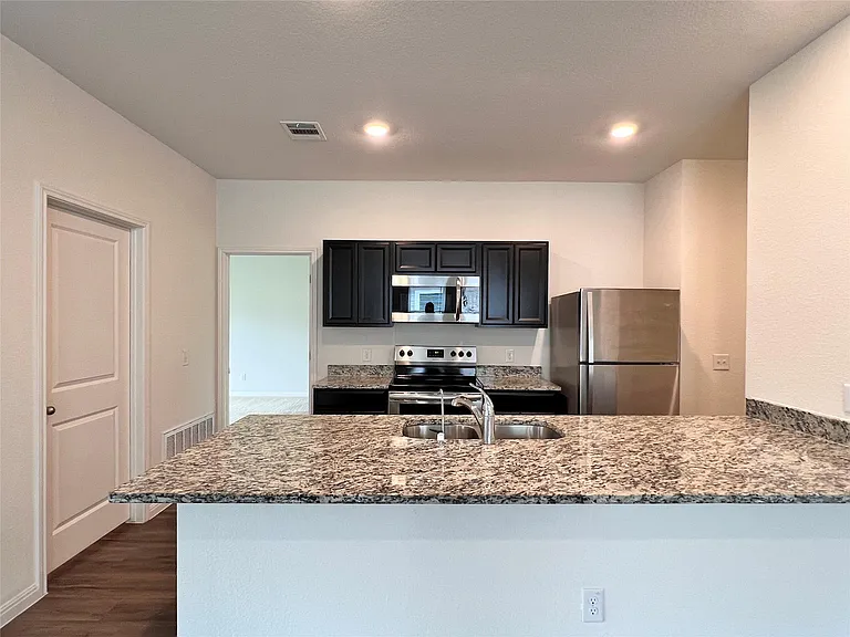 19323 Berringer Dr — Photo 7