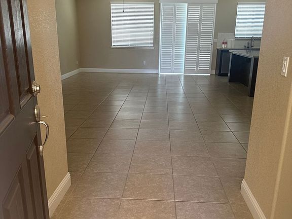2nd image of 640 Pinelli Dr