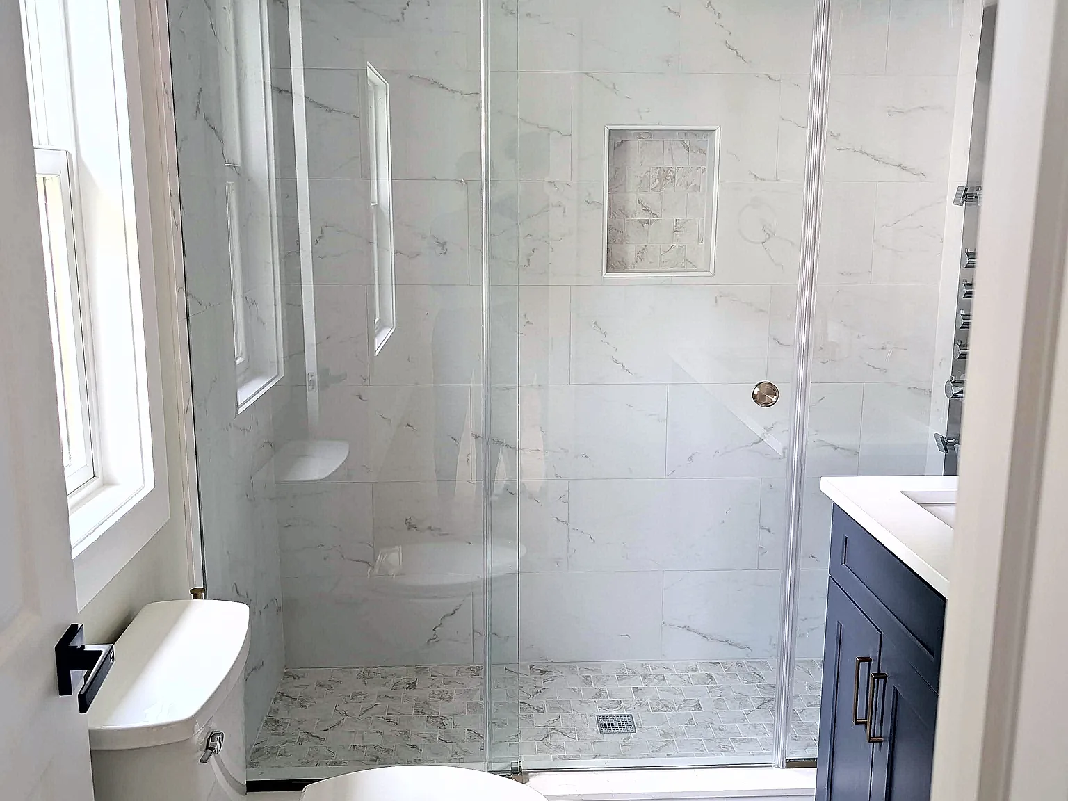4 bed, 3.5 bath, $7,000 — Photo 3